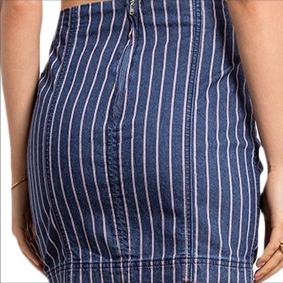 Others Follow Dark Indigo Lexi High Rise Pinstripe Stretch Denim Skirt, Medium - Picture 12 of 16